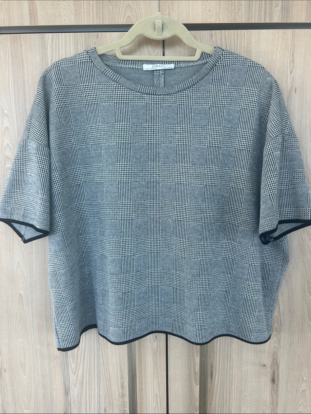 Zara oversized knit Top short sleeve women’s large black white plaid